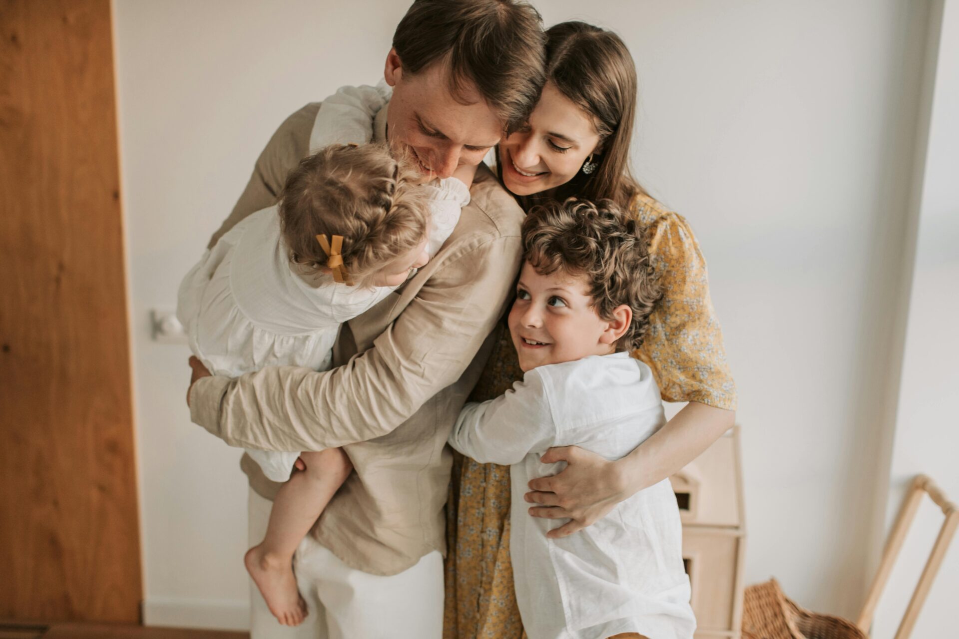 Family meeting with lawyer for legal advice on family matters